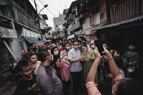 Kunjungi Anies Kampung Muka Pademangan: Dapatkan IMB Kolektif 1.000 KK (2)