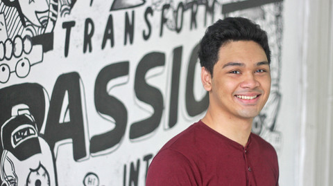 Mikha Angelo The Overtunes di Kantor Kumparan, Senin (27/5). Foto: Faisal Rahman/kumparan