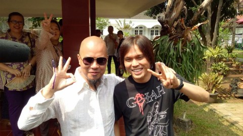 Ahmad Dhani dan Once setelah nyoblos Foto: Prabarini Kartika/kumparan