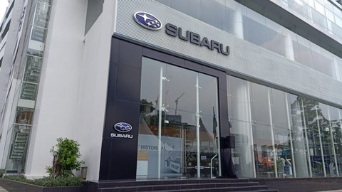 Diler Plaza Subaru. Foto: Muhammad Ikbal/kumparan
