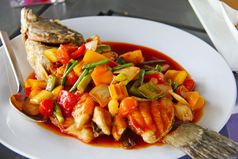 Resep Masakan Ikan Mujair Asam Manis Pedas Nan Sedap Kumparan Com