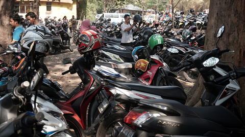 Ilustrasi parkir liar. Foto: Iqbal Firdaus/kumparan