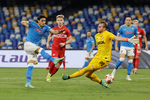 Hasil Liga Europa: Drama 5 Gol & 2 Kartu Merah, Napoli Ditekuk Spartak Moscow (2)