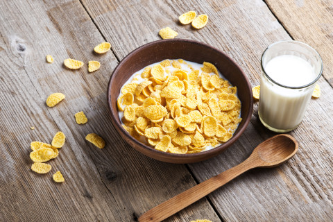 Lagi Susah Tidur? Alih-alih Begadang, Coba Konsumsi 5 Makanan Ini Saja (1)