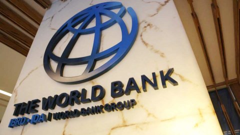 Bank Dunia Jelaskan soal Beda Ukuran Garis Kemiskinan, Orang Miskin RI Melonjak?