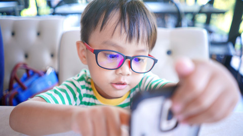 Kasus Anak Rabun Jauh Terus Naik, Diprediksi Capai 50% Populasi Dunia pada 2050