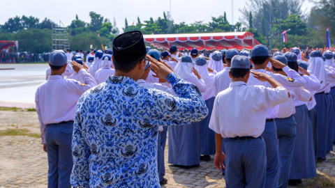 Pengamat Pendidikan: Kalau Melarang PR, Jangan Sampai Anak Keluyuran Tak Jelas