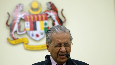 Mahathir Mohamad Kembali Dilarikan ke Rumah Sakit