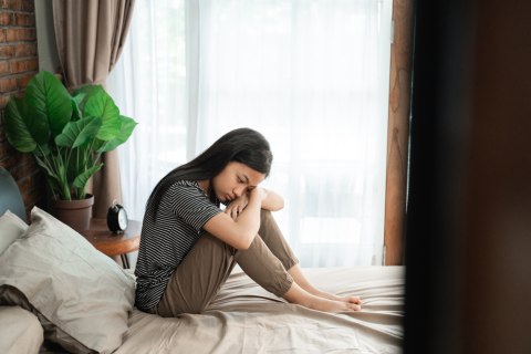 Waspada! Scrolling HP 2 Jam per Hari Bikin Anak Praremaja Rentan Depresi