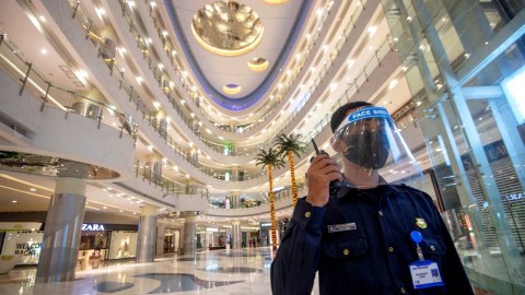 Plafon Lippo Mall Kemang Ambruk, Sejumlah Pengunjung Luka-luka