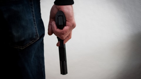 Polisi Buru Pria di Depok yang Ngaku 'Orang Ring Satu Istana' dan Pamer Senpi
