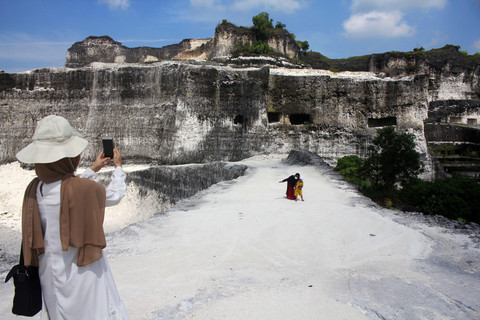 5 Tempat Wisata Bekas Tambang di Indonesia: Dulu Galian, Kini Tempat Liburan