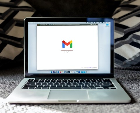 cara-mengatasi-email-dalam-antrean-langsung-terkirim
