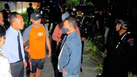 polda-jateng-dapati-bubuk-hitam-diduga-bahan-petasan-di-tkp-ledakan-asrama-polri