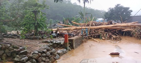 Ribuan Warga Desa Sitiarjo Terendam Banjir, 155 Korban Lansia