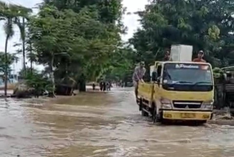 Sejumlah Desa di Brebes Terendam Banjir Akibat Sungai Pemali Meluap