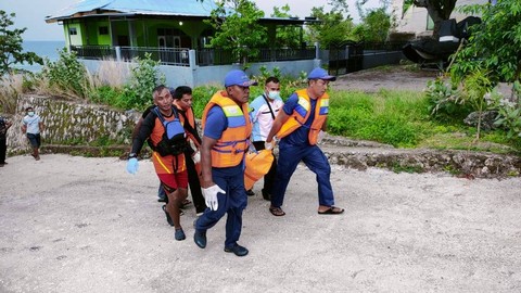 Mayat Pria yang Ditemukan di Perairan Semau, Kupang, Korban Terseret Banjir