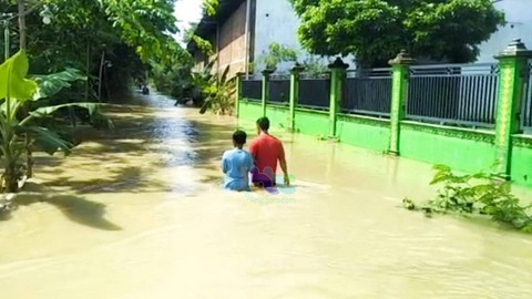 Sungai Pacal Meluap, Belasan Desa di Bojonegoro Terendam Banjir