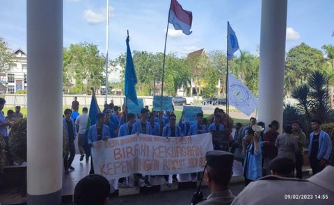 DPRD Kalbar Terima Aspirasi Mahasiswa soal Perpanjangan Masa Jabatan Kades