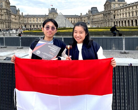 2 Mahasiswa Indonesia Raih Penghargaan di Ajang Harvard WorldMUN 2023