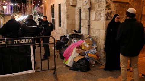 Israel Tembak Mati Warga Palestina di Pintu Masuk Masjid Al-Aqsa