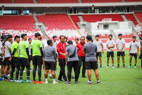 Foto: Jokowi Temui Skuad Timnas U-20 di GBK