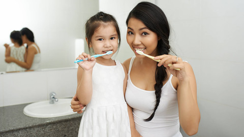 Tips agar Gigi Susu Anak Tumbuh dengan Baik