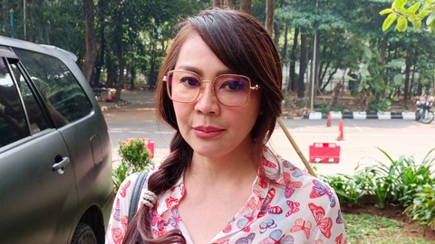 Tessa Kaunang Peringatkan Sandy Tumiwa untuk Tak Campuri Keh