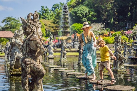 RI Berpeluang Gaet Wisman ke Bali di Tengah Konflik Thailand-Kamboja