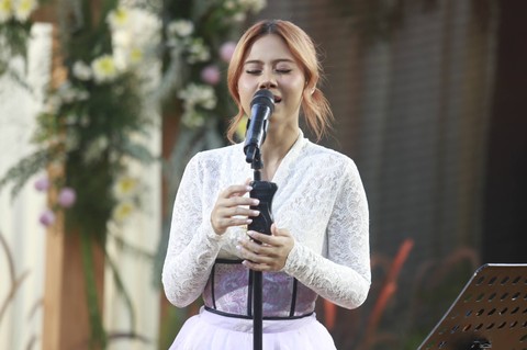 5 Berita Populer: Nadin Amizah Alami Pelecehan; Mata Kanan Dewi Yull Buta