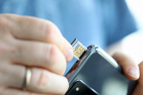 Anggota Komisi I Sebut Judol dari SIM Card Bodong, Ini Kata Menteri Komdigi