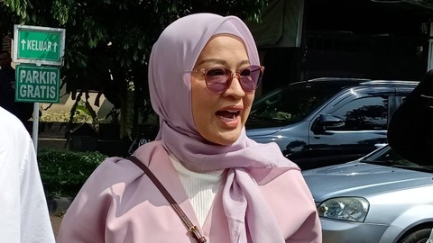 Bantah Oplas, Okie Agustina: Hanya Perbaiki Area Kantong Mata