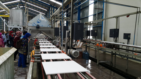 Ekspor Keramik RI Capai Rp 517,81 Miliar per Agustus 2025