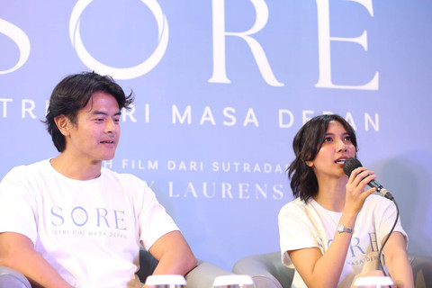 Cinta, Waktu, dan Fiksi: Menimbang Sore dalam Tradisi Film Romantis Temporal