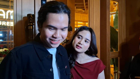 Ulang Tahun, Dul Jaelani Dapat Kado Tiket Oasis dari Tissa Biani