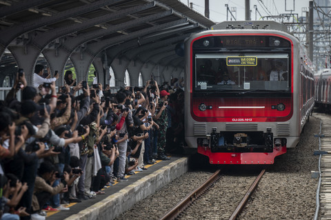 KAI Operasikan 391 Kereta Stainless Steel New Generation Pro