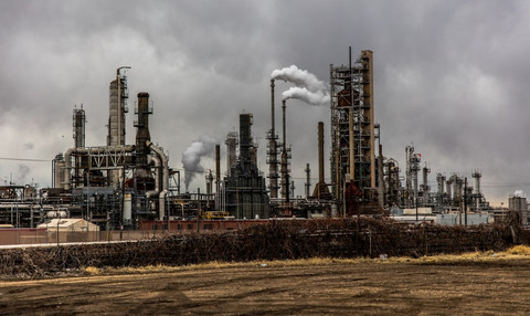 Dampak CO2 yang Merupakan Polutan Udara terhadap Suhu Bumi