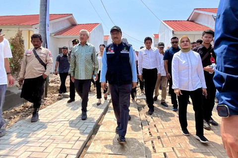 Mensos Gus Ipul Tinjau Pembangunan Kampung Nelayan Sejahtera di Indramayu
