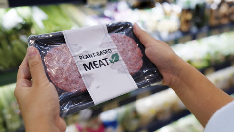 Terbuat dari Bahan Nabati, Kenapa Daging Babi Vegan Tidak Halal?