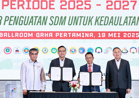 Disaksikan Menaker, Pertamina & Serikat Pekerja Tanda Tangani Kerja Sama Bersama
