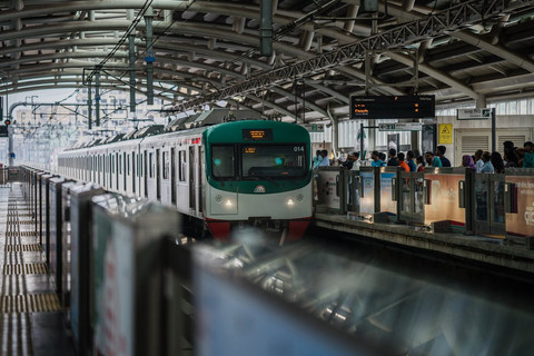 Gaji Masinis KRL 2025 dan Tugas Utamanya