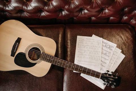 Chord Mardua Holong beserta Liriknya untuk Pemula Belajar Gitar