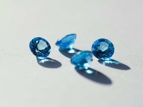 Pertanyaan yang Sering Diajukan tentang Harga Blue Sapphire