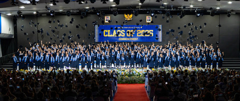 JIS Rayakan Kelulusan Angkatan 2025: Siswa Siap Menjawab Tantangan Global