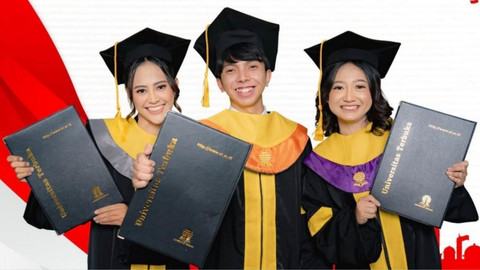 Kuliah dan Karier Tetap Jalan Telah Dibuktikan 75% Mahasiwa Universitas Terbuka
