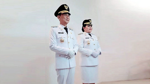 Welly Titah-Anisya Bambungan Resmi Dilantik Bupati dan Wakil Bupati Talaud