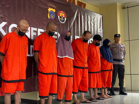 Bagi-bagi Duit 7 Tersangka Kasus Mafia Tanah Mbah Tupon