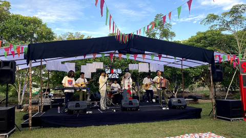 Menikmati Sensasi Nonton 'Djagad Vakansi' di Outdoor Alam Sambil Healing