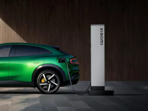Cuma Butuh Sejam SUV Listrik Xiaomi YU7 Dipesan 289 Ribu Unit