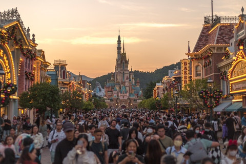 Informasi Harga Tiket Disneyland Hongkong 2025